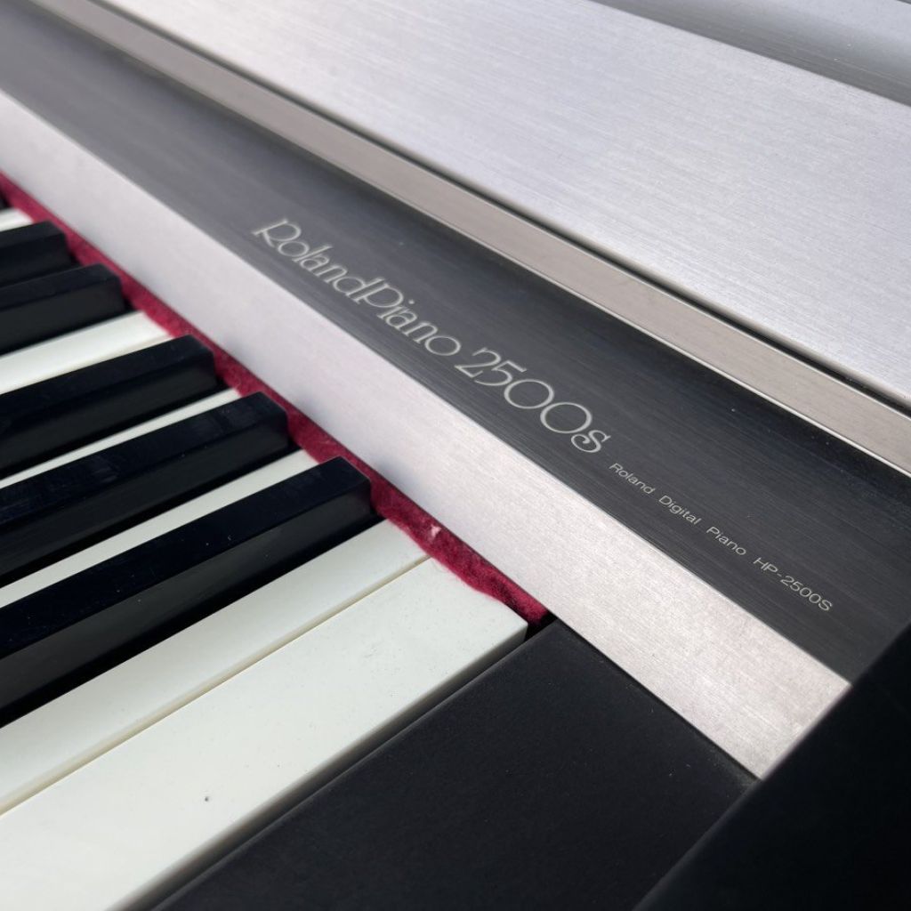 Đàn Piano Điện Roland HP-2500S - Qua Sử Dụng - Việt Music