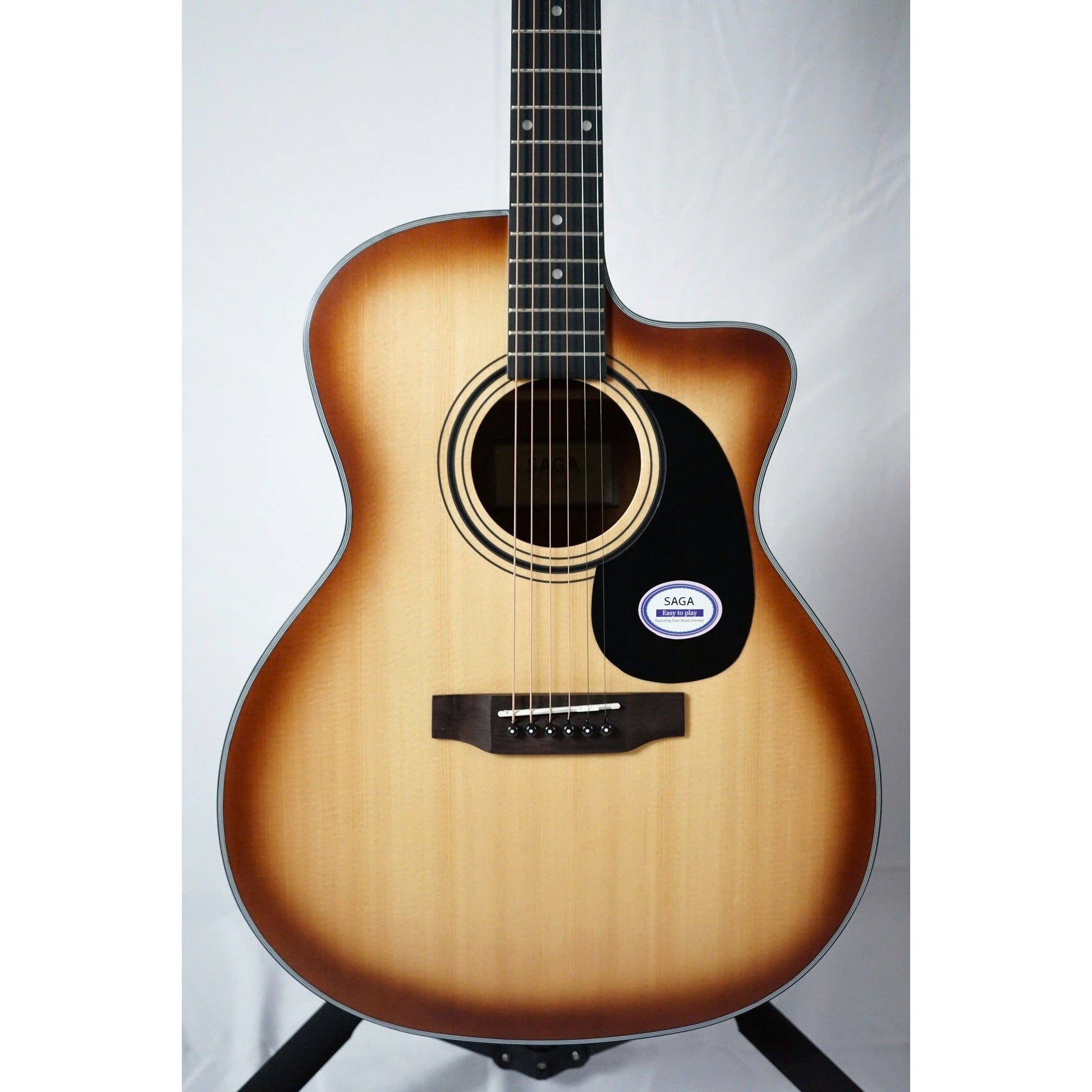 Đàn Guitar Acoustic Saga SF600GCE - Việt Music