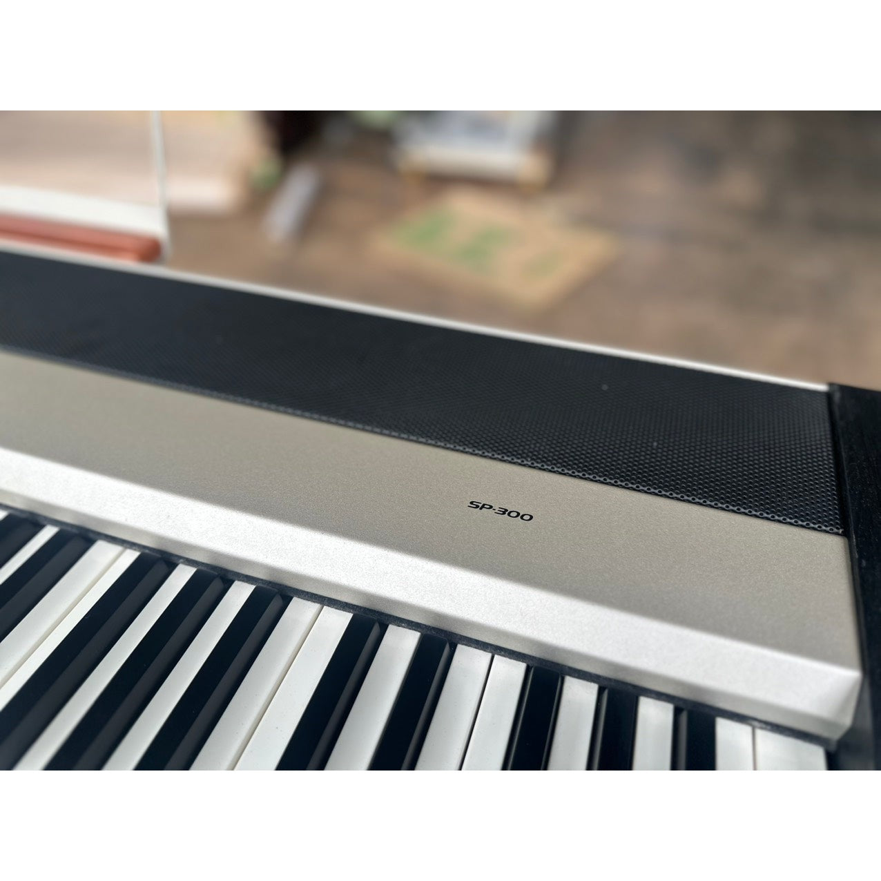 Đàn Piano Điện Korg SP300 - Qua Sử Dụng - Việt Music