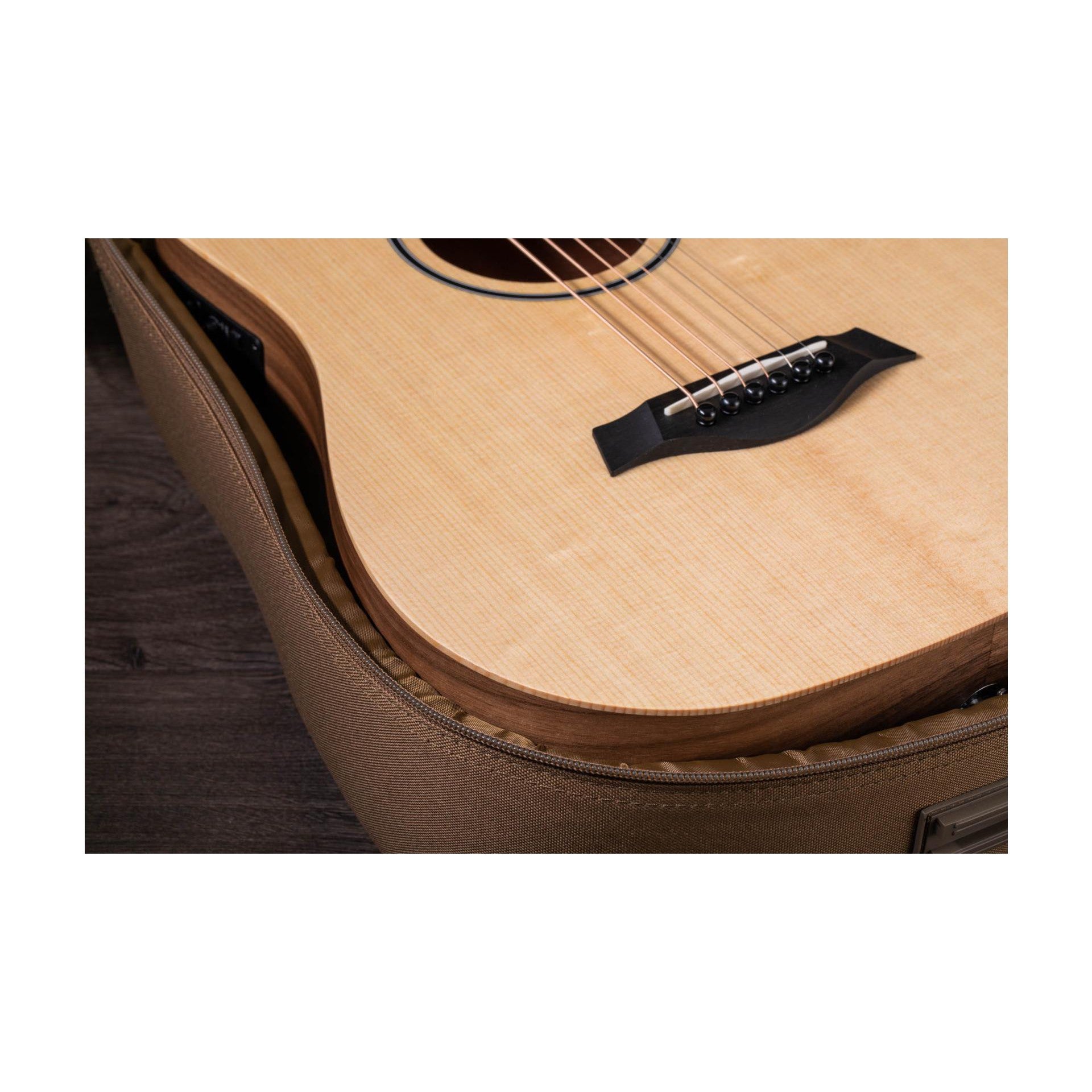 Đàn Guitar Acoustic Taylor BT1E - Baby Taylor - Việt Music