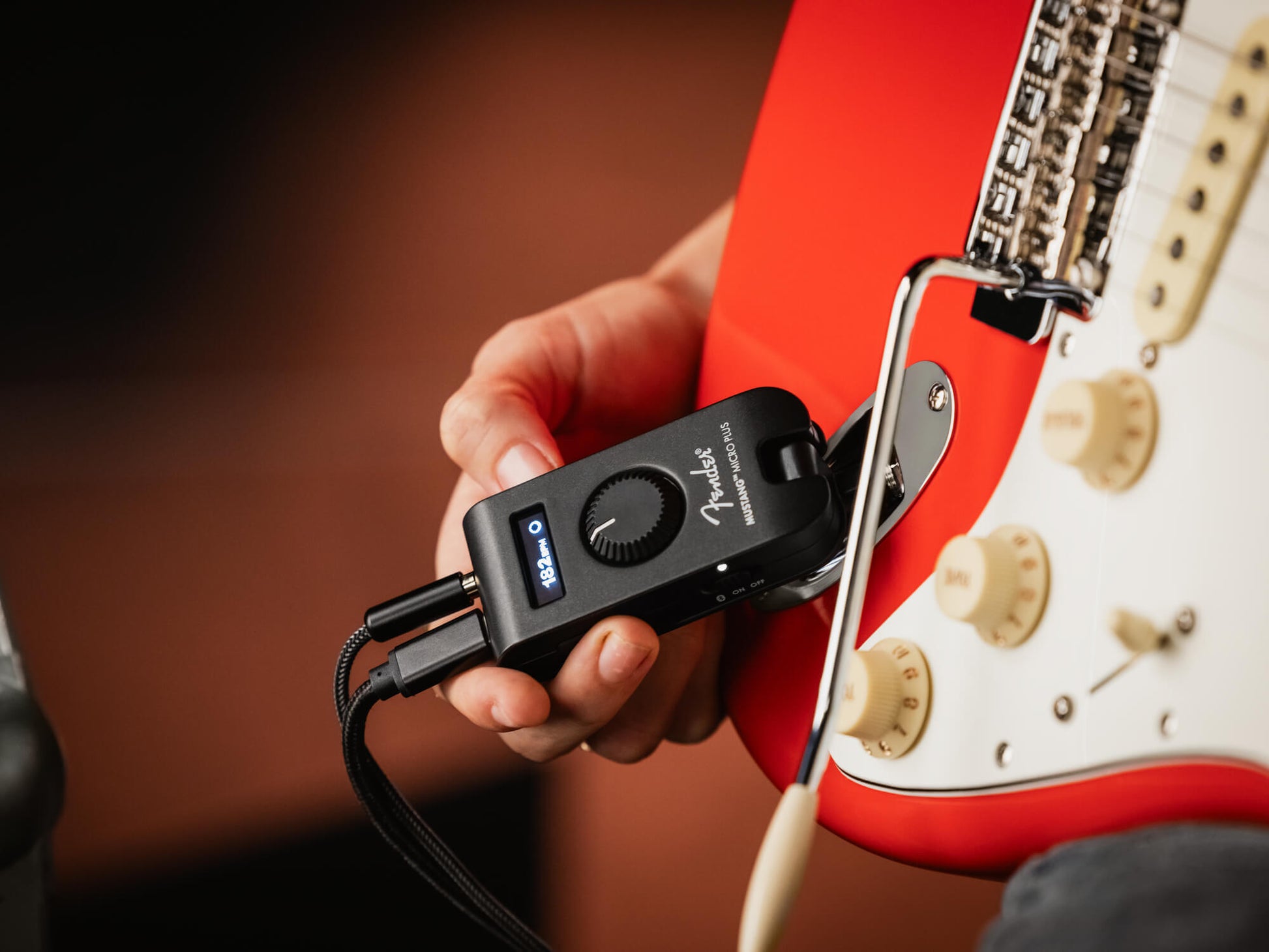 Amplifier Fender Mustang Micro Plus Headphone, Head - Việt Music