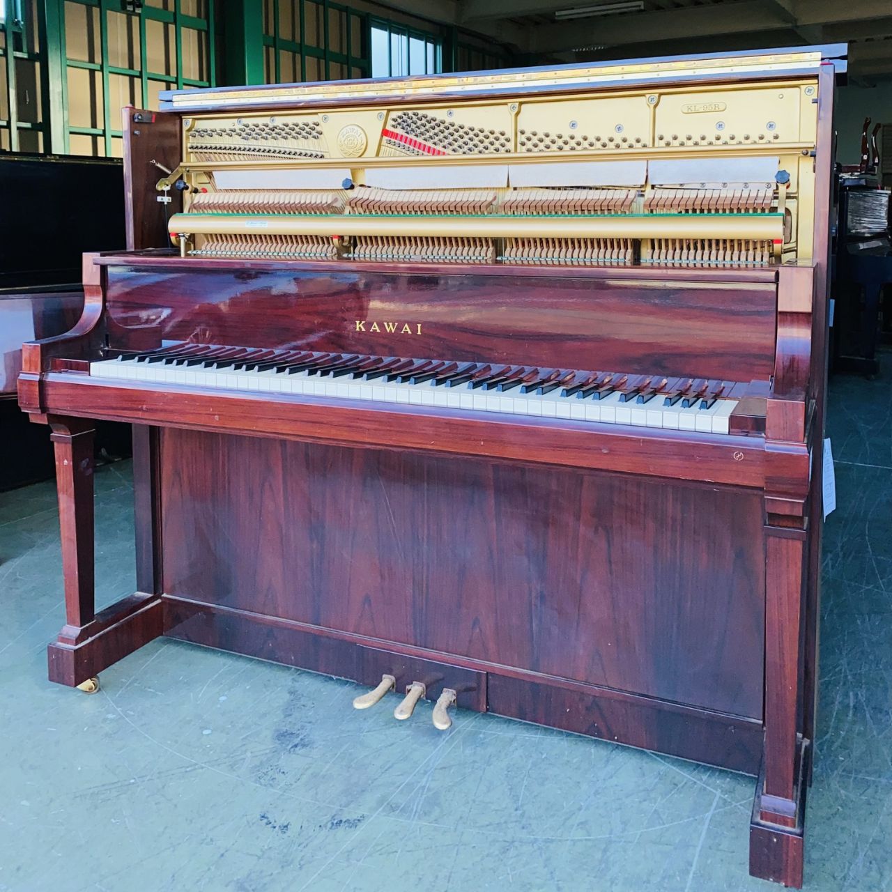 Đàn Piano Cơ Upright Kawai KL-95R - Qua Sử Dụng - Việt Music