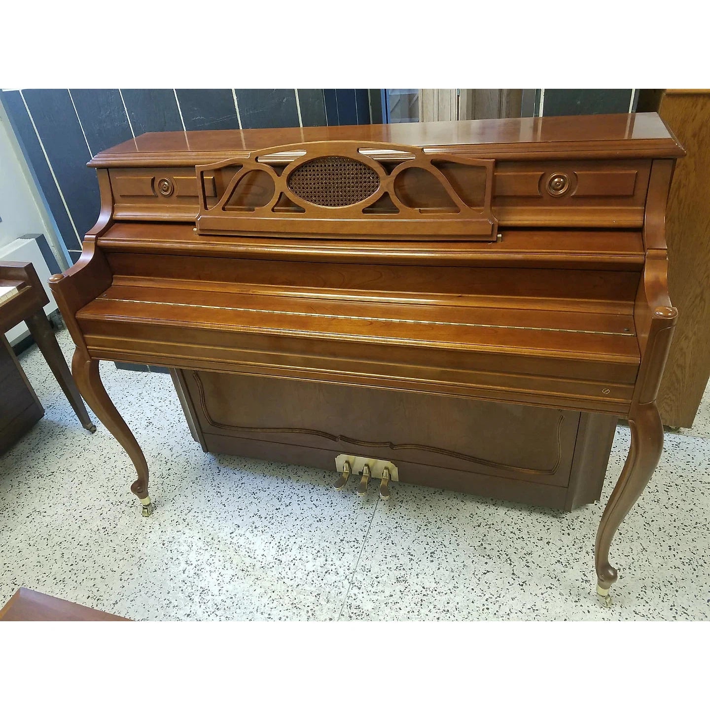 Đàn Piano Cơ Upright Kawai KL-804F - Qua Sử Dụng - Việt Music