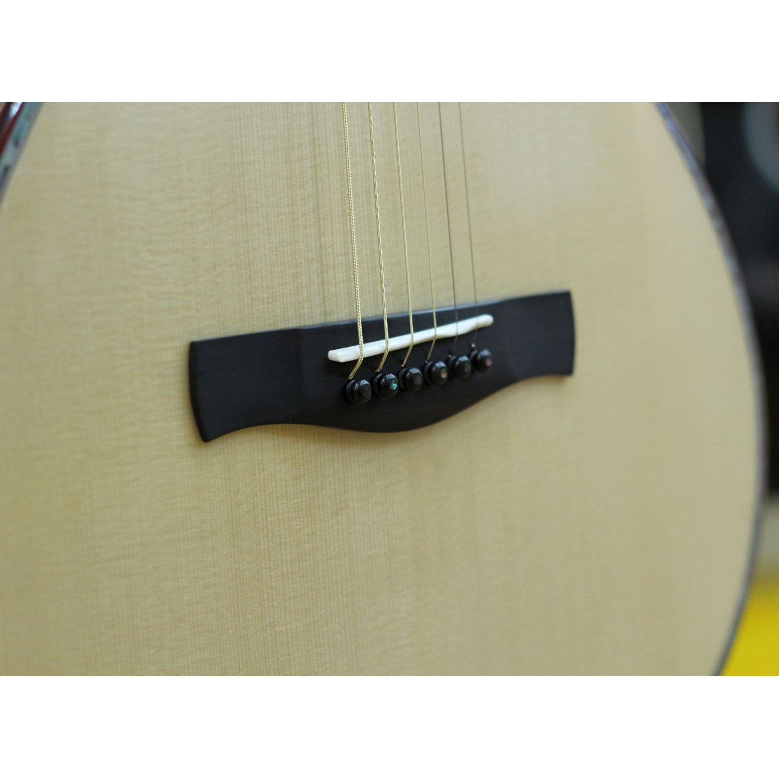 Đàn Guitar Acoustic Ayers Custom Koi - Việt Music