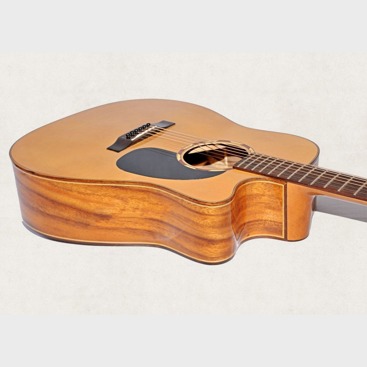 Đàn Guitar Ba Đờn J550D Acoustic, Gỗ Điệp - Việt Music