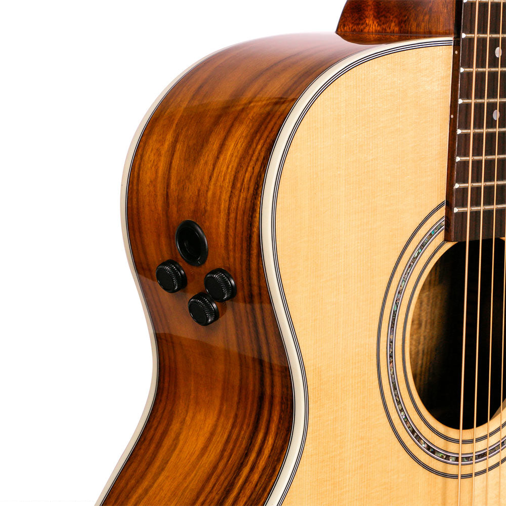 Đàn Guitar Acoustic Saga SF850GCE - Việt Music