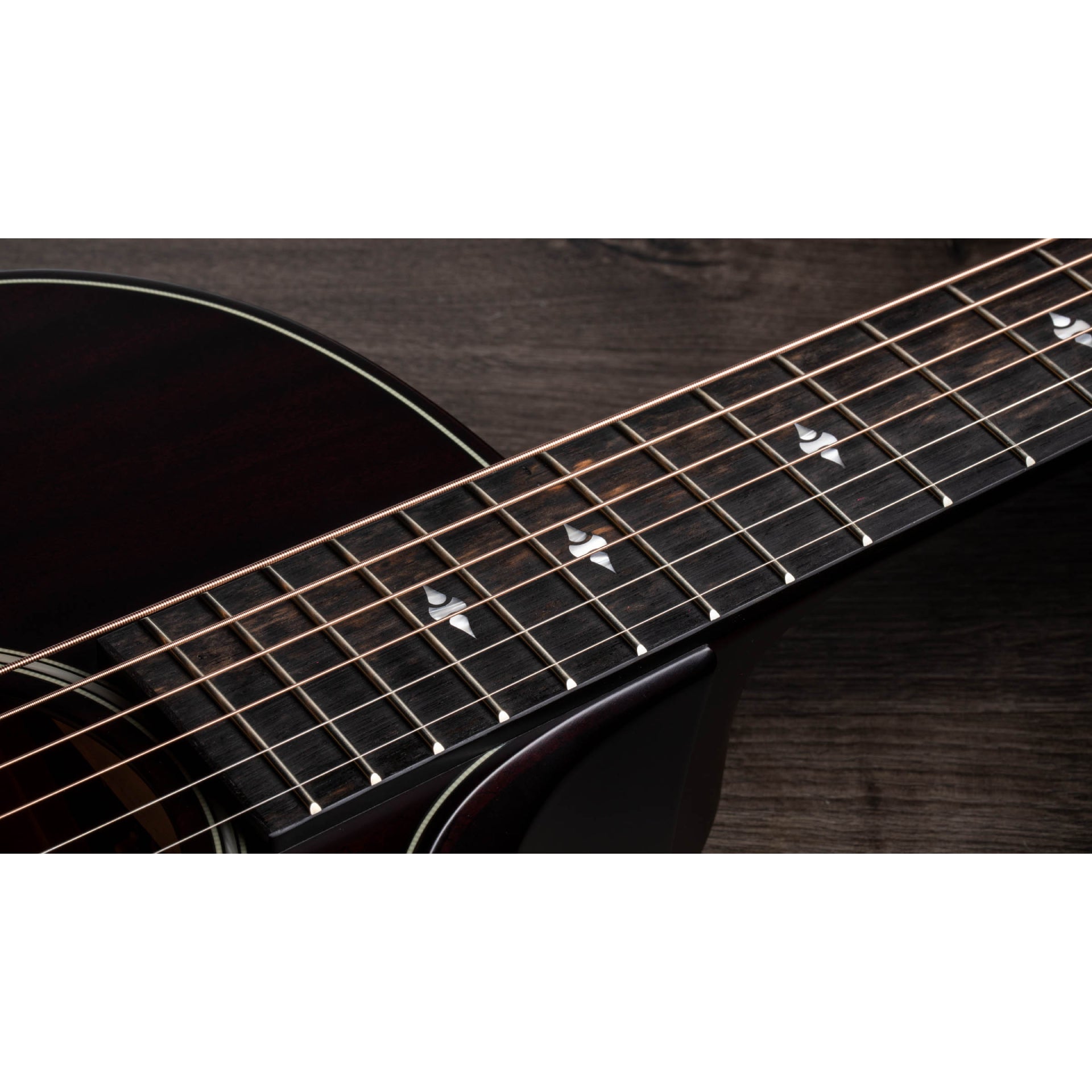 Đàn Guitar Taylor 324CE Builder's Edition Grand Auditorium w/Case Acoustic - Việt Music