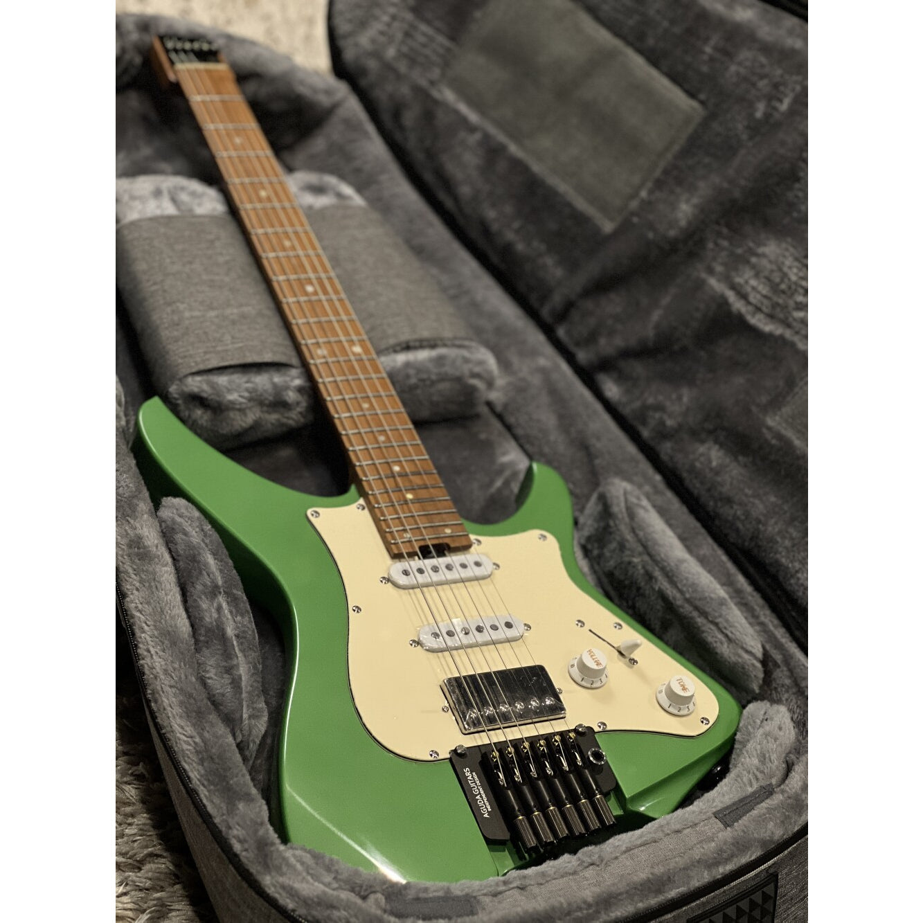 Đàn Guitar Điện Aguda Music Boy Pro Viridian Green - Việt Music