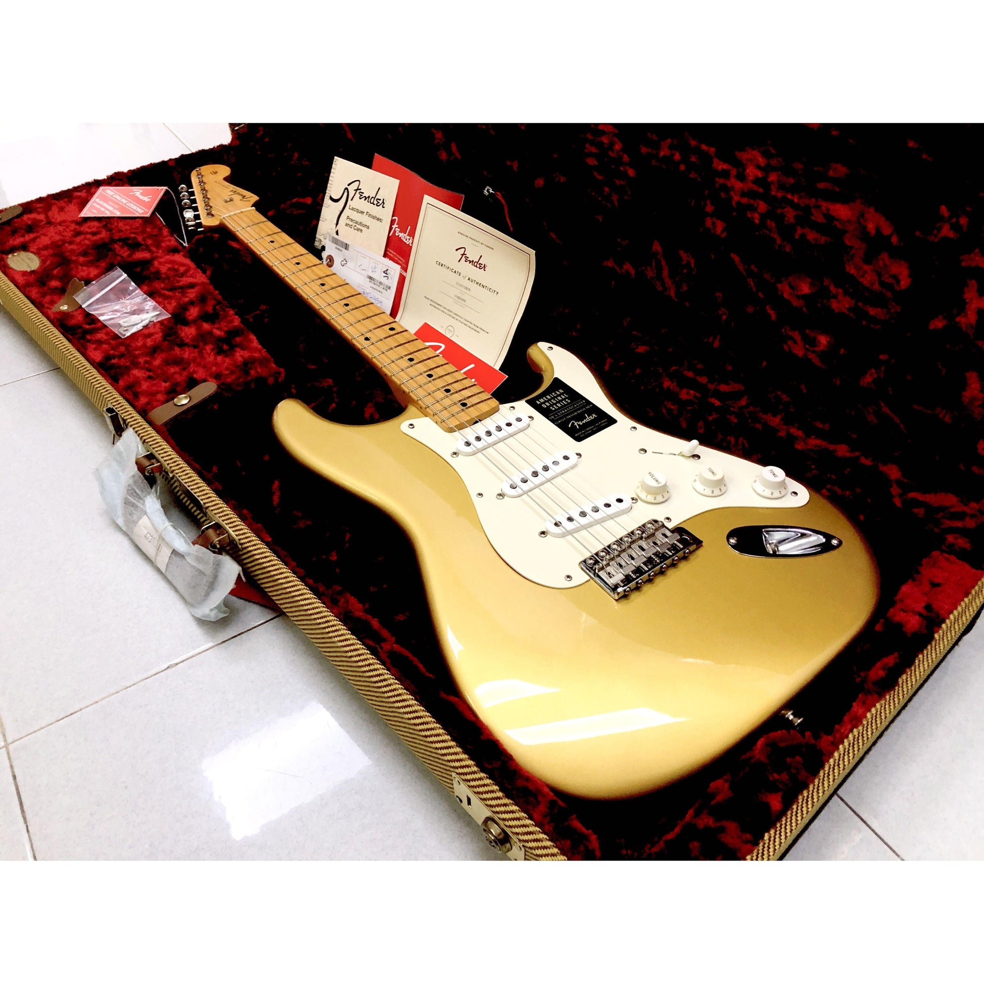 Fender American Original 50s Stratocaster, Maple Fingerboard - Việt Music