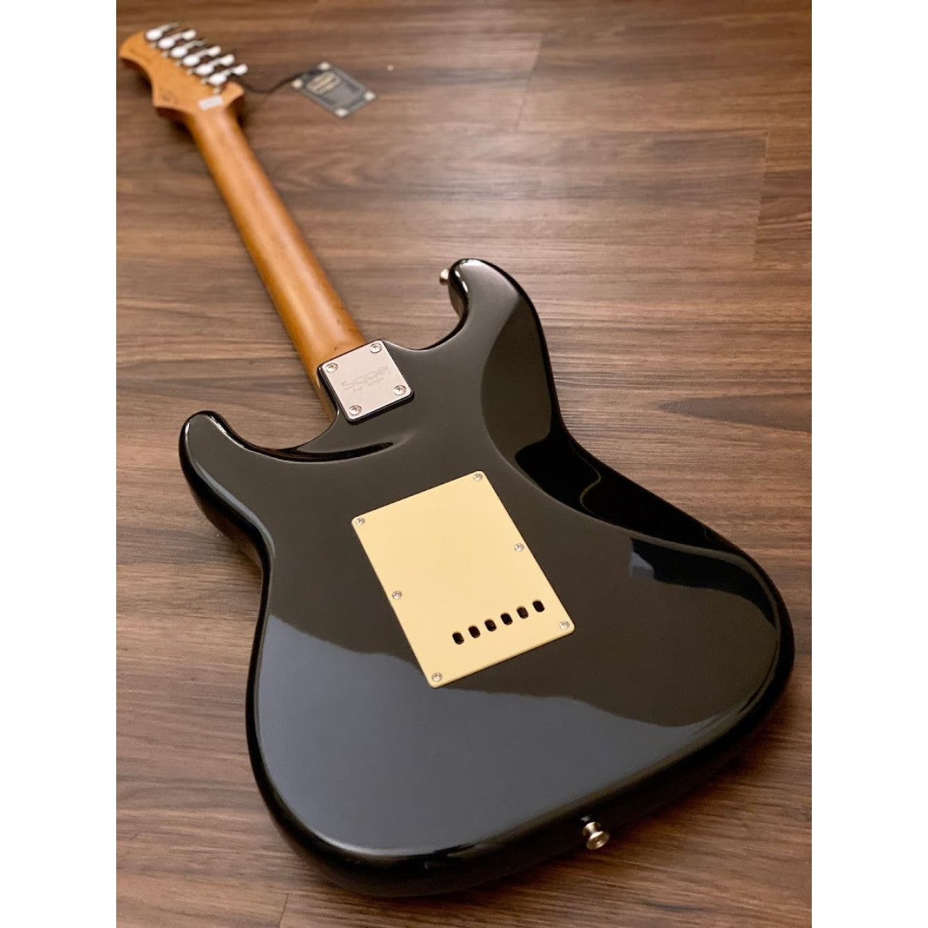 Đàn Guitar Điện Sqoe SEST600 - Việt Music