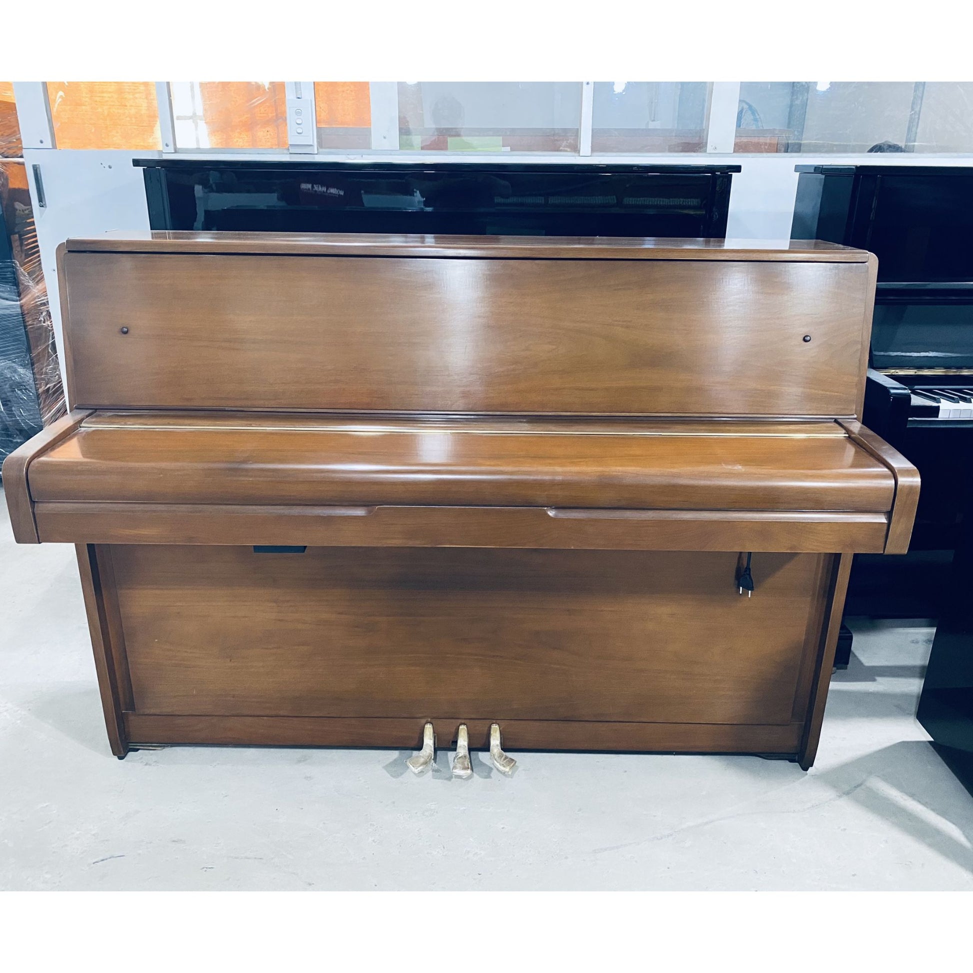 Đàn Piano Cơ Upright Yamaha M1A Walnut - Qua Sử Dụng - Việt Music