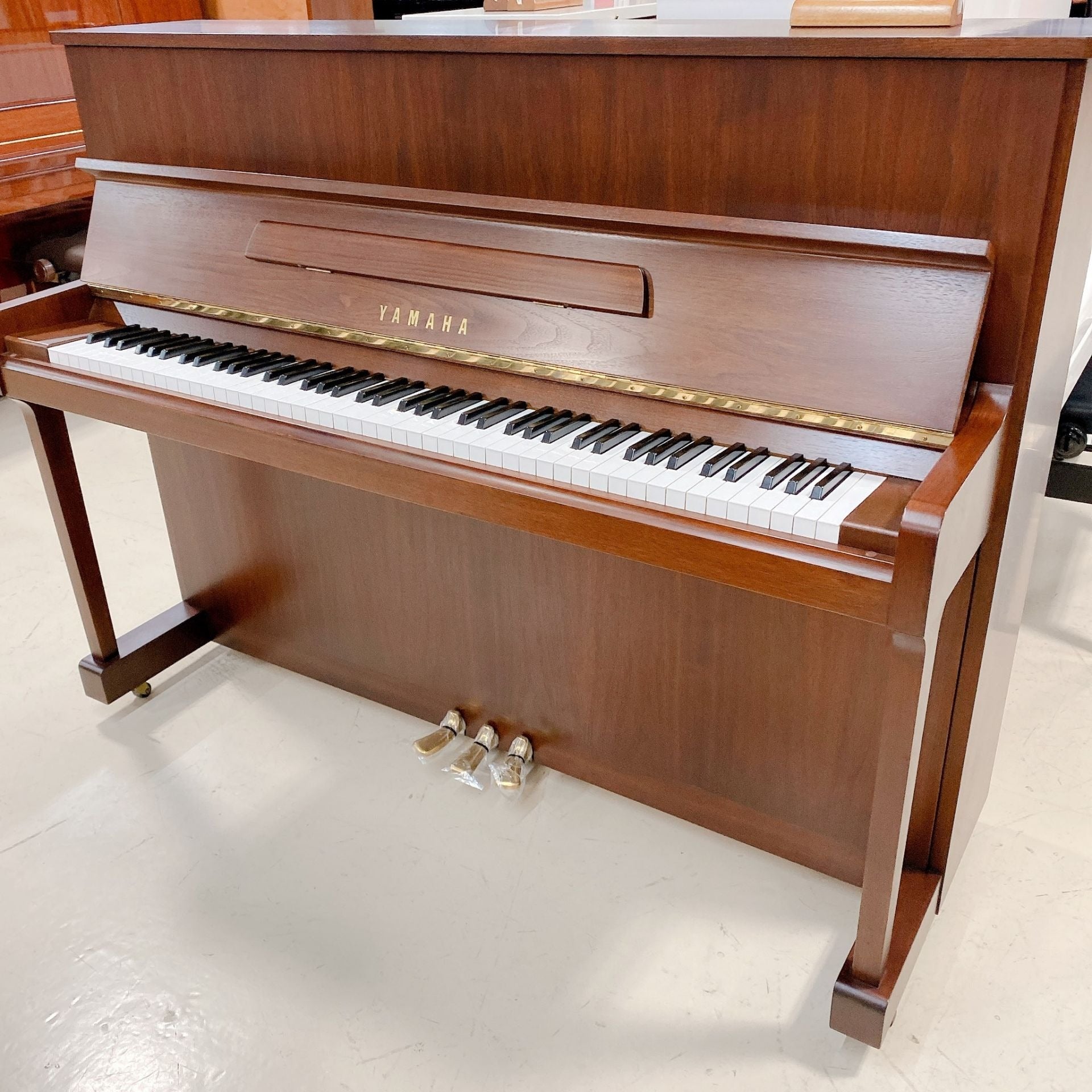 Đàn Piano Cơ Upright Yamaha W116 WT - Qua Sử Dụng - Việt Music