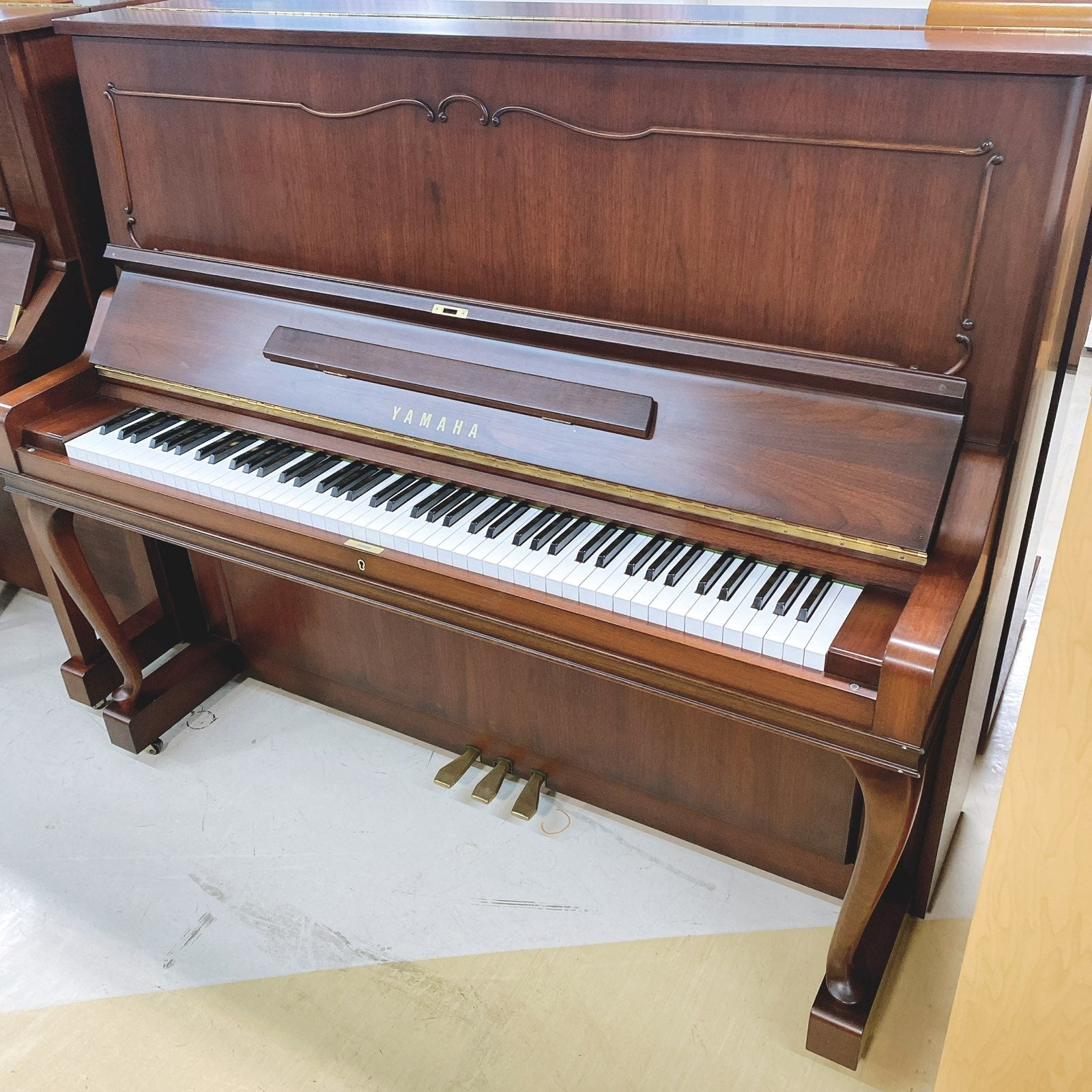 Đàn Piano Cơ Upright Yamaha WX106W - Qua Sử Dụng - Việt Music