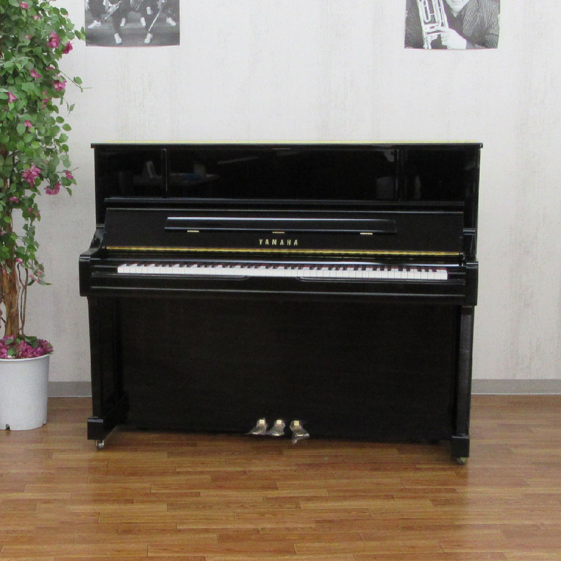 Đàn Piano Cơ Upright Yamaha YU10 - Qua Sử Dụng - Việt Music