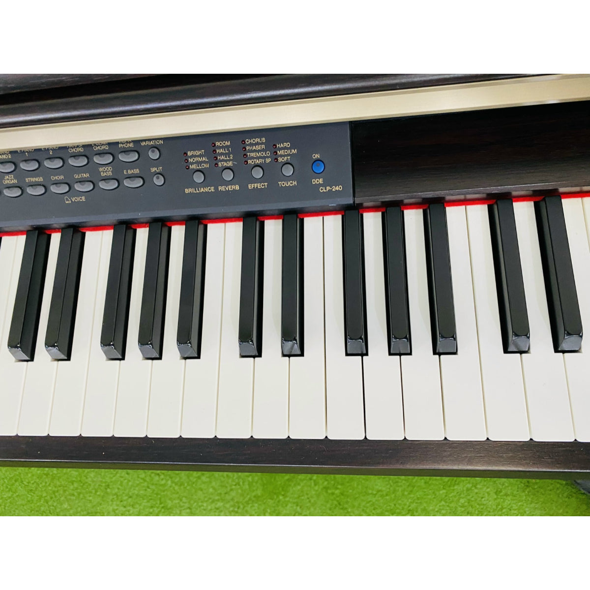 Đàn Piano Điện Yamaha CLP-240 - Clavinova - Qua Sử Dụng - Việt Music