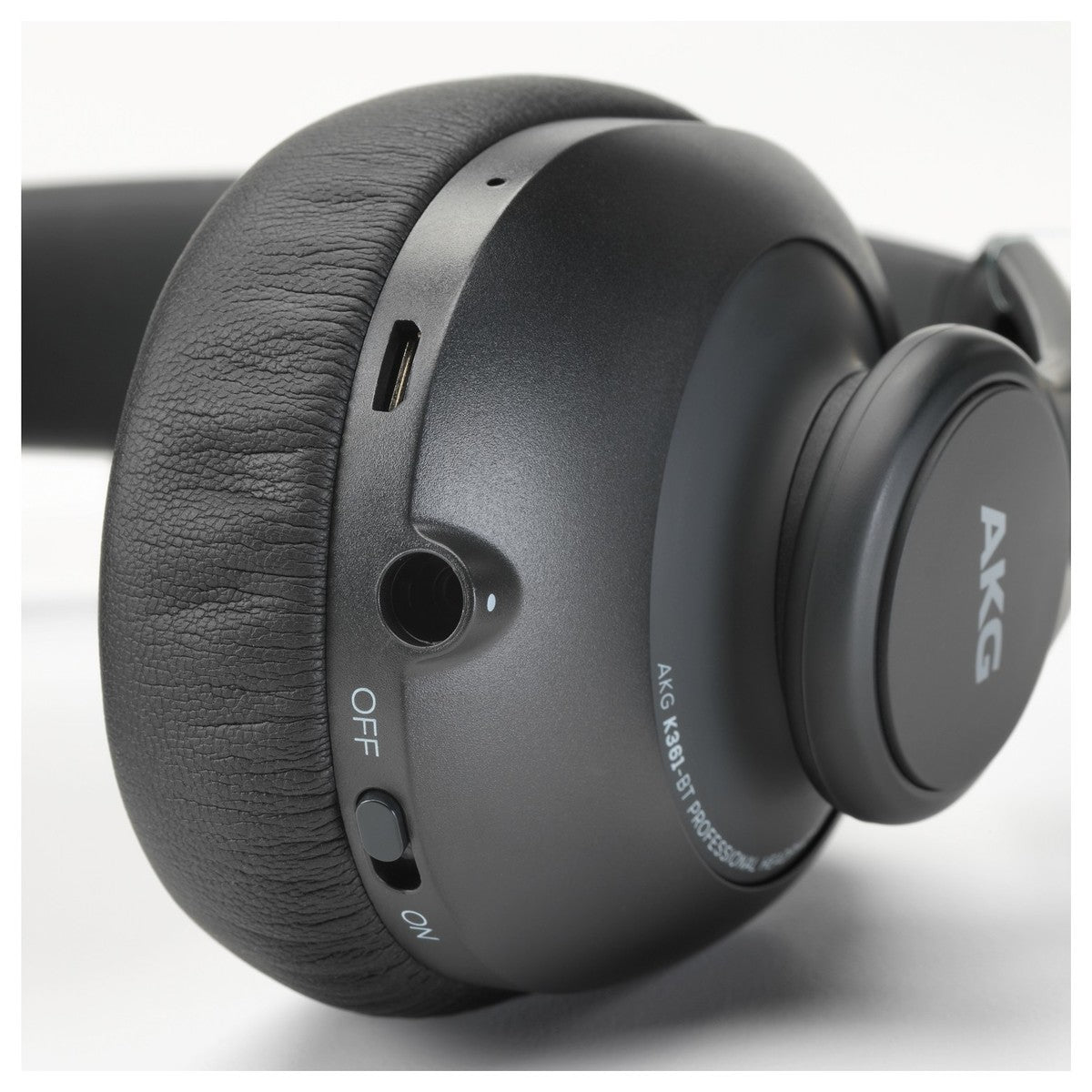 Tai Nghe Bluetooth AKG K361 - Việt Music