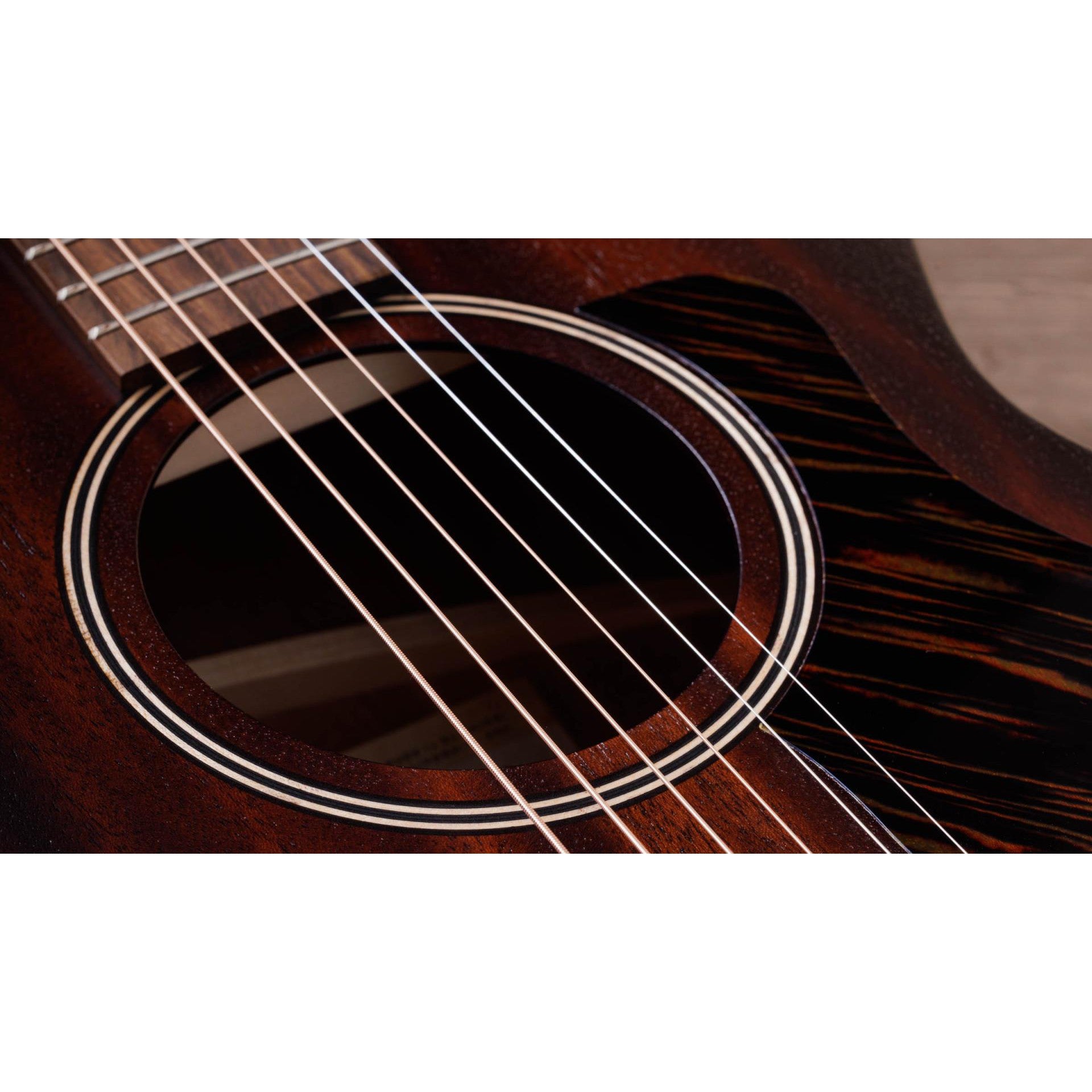 Đàn Guitar Acoustic Taylor AD22E - American Dream Grand Concert, w/Bag - Việt Music