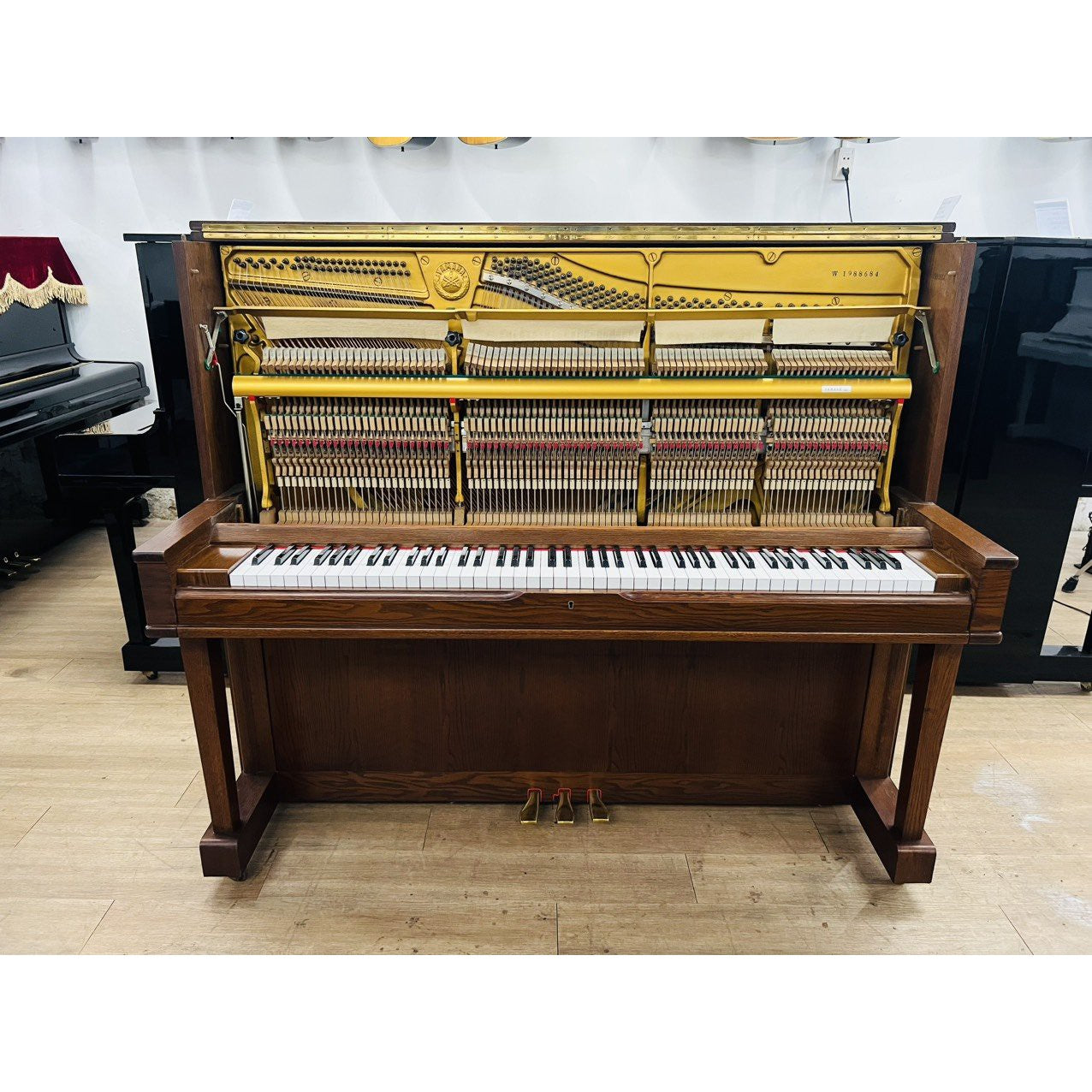 Đàn Piano Cơ Upright Yamaha W105 - Qua Sử Dụng - Việt Music